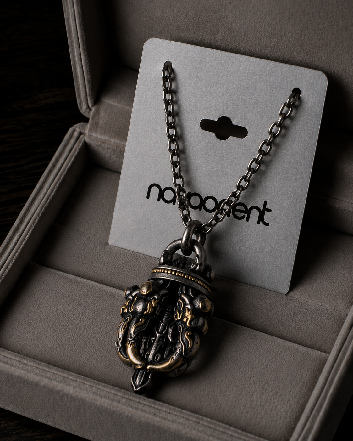 Garuda Wing Heritage Pendant Necklace Main image