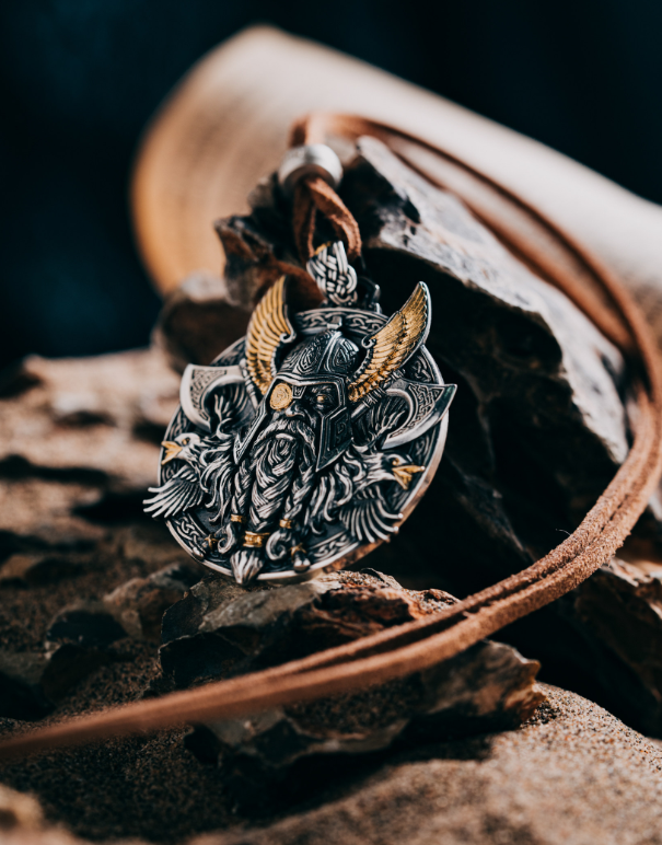 Odin Creation Celtic Pendant Necklace